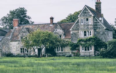 What you need to know before buying a listed building?