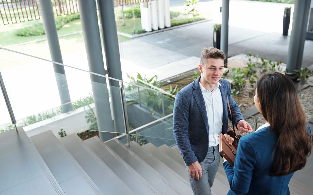 Choosing the Right Local Commercial Conveyancer: What to Know